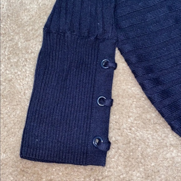 New York and Company sweater - Picture 3 of 3